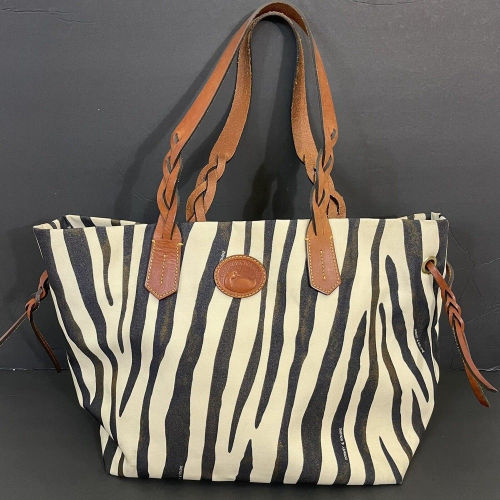 Dooney & Bourke LARGE Zebra Carry All Shopper Tote Bag Black White leather - Picture 1 of 9